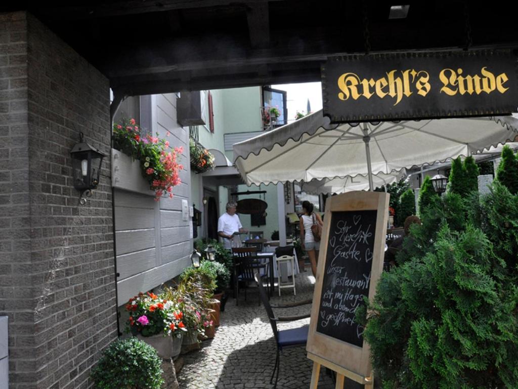 Hotel Restaurant Krehl'S Linde Stuttgart Buitenkant foto
